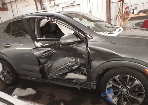 2021 Buick Encore Gx Fwd Select z USA, uszkodzony, nr VIN KL4MMDS27MB082874